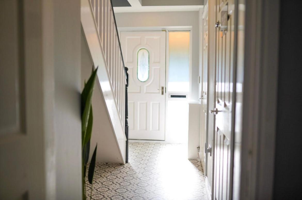 House Of Kaima - 6 Bed Detached Villa Dewsbury Bagian luar foto
